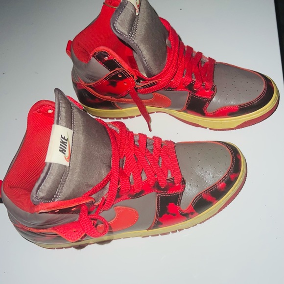 Authentic Nike  new without box - Picture 1 of 4